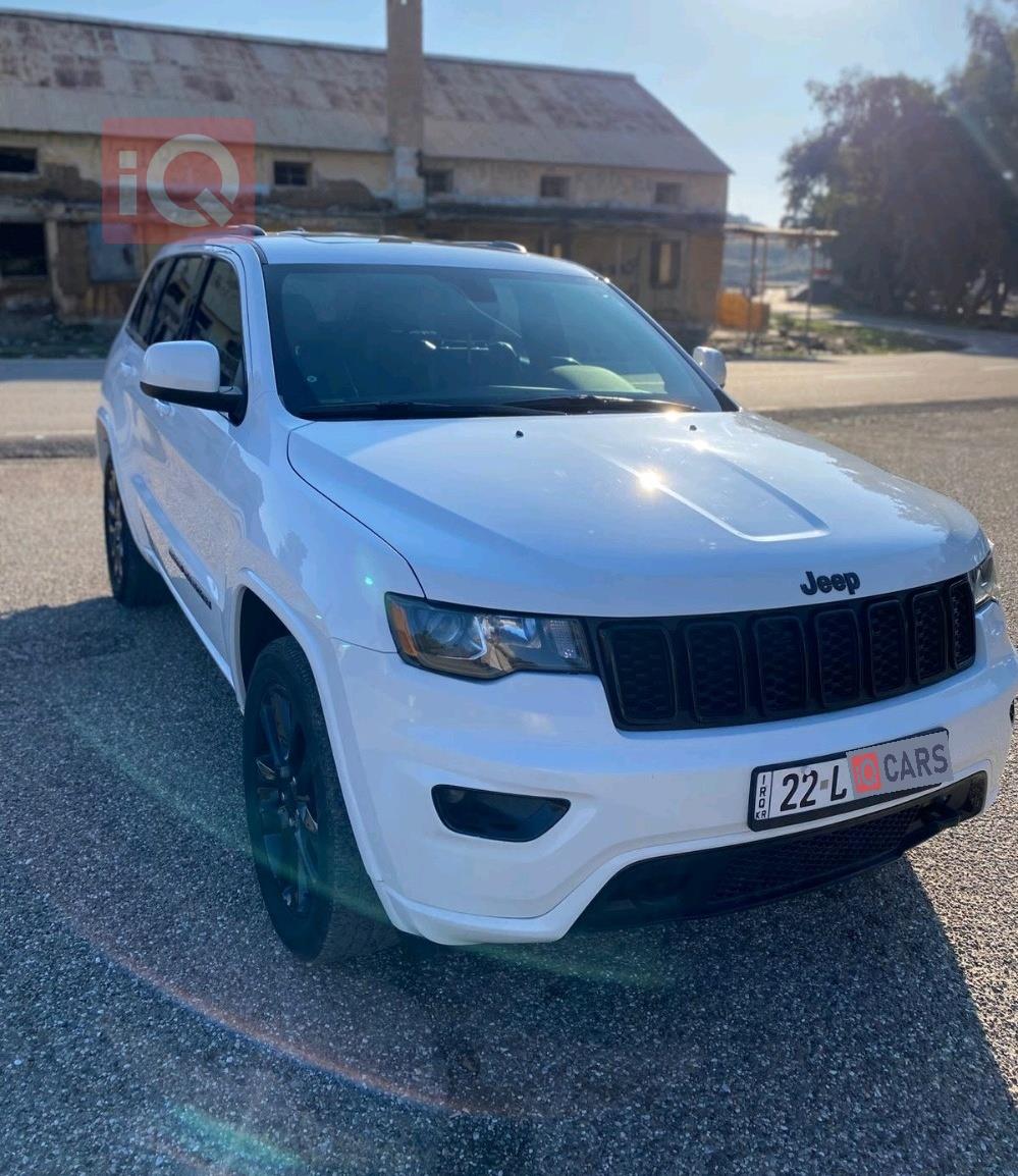 جيب جراند شيروكي